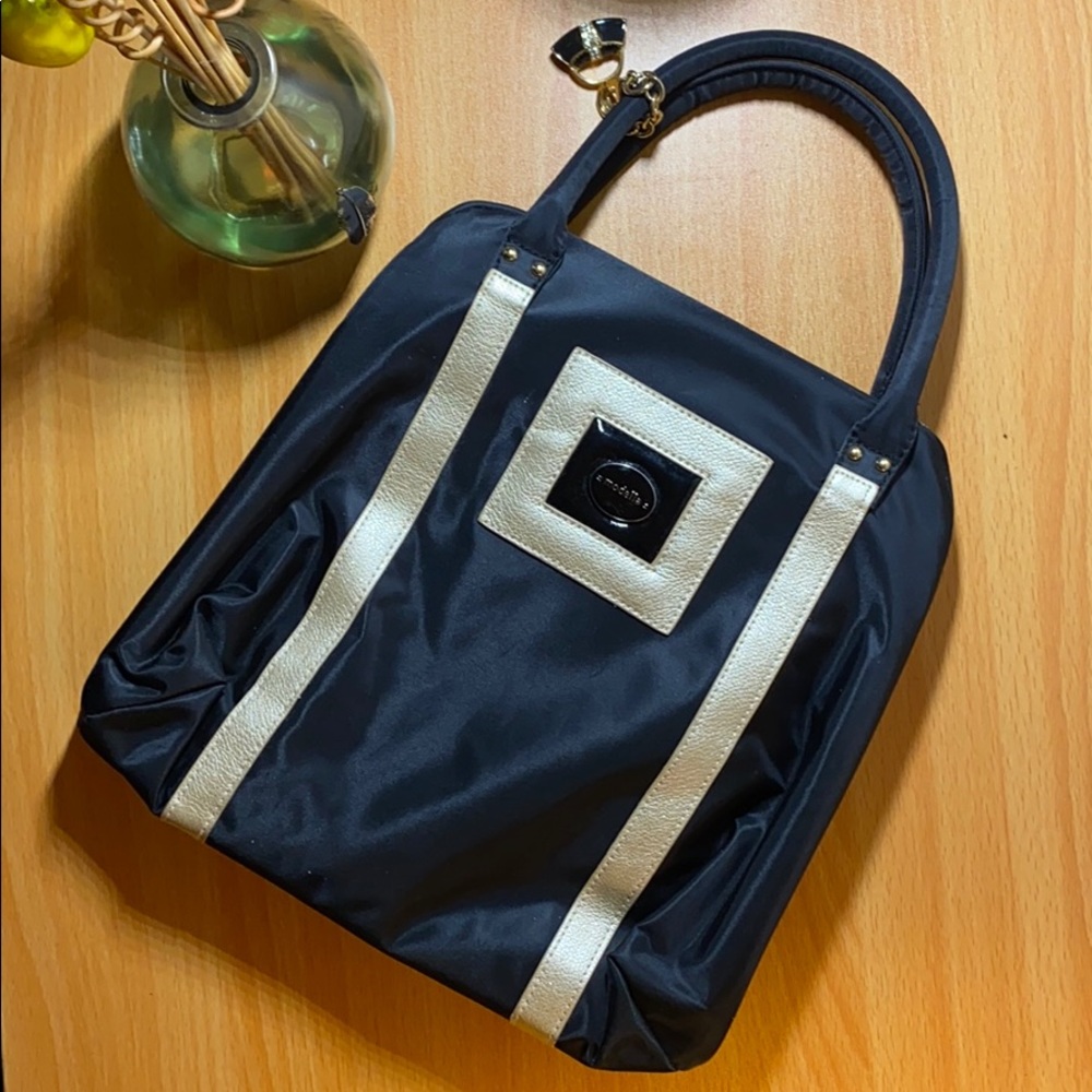 Travel bag
